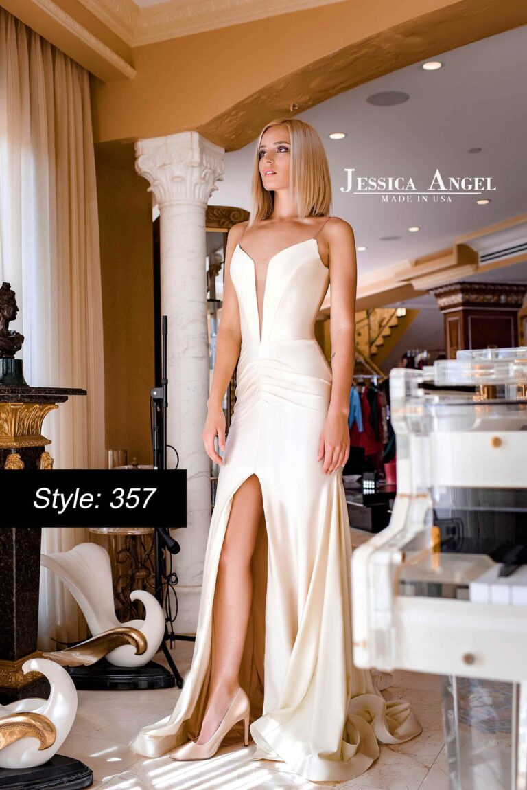 537 by Jessica Angel